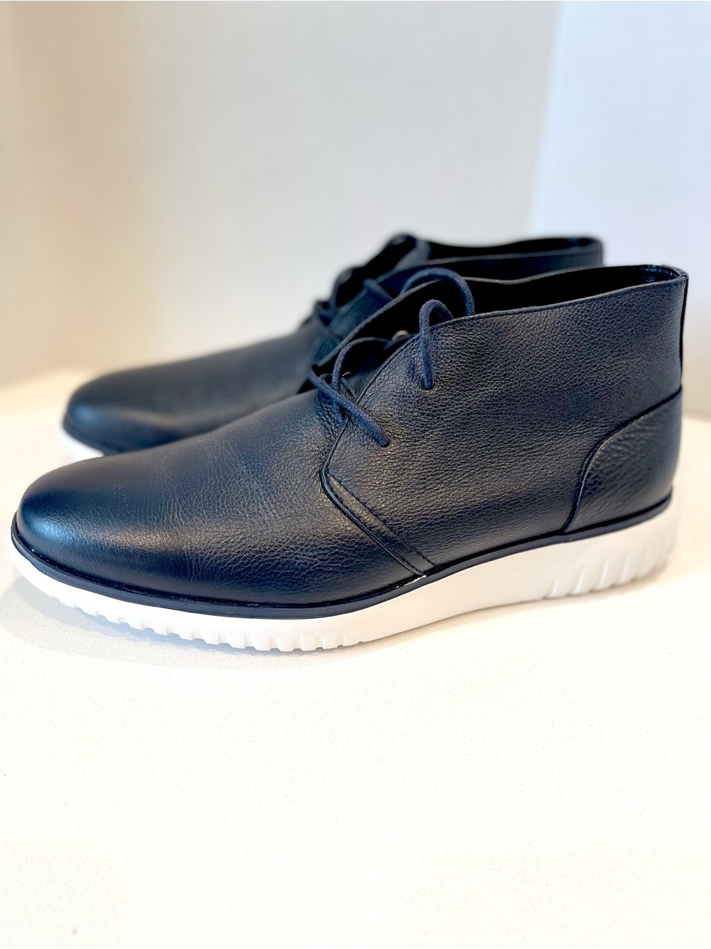 Calvin Klein Navy Leather Chukka with White Sole Size 8.5